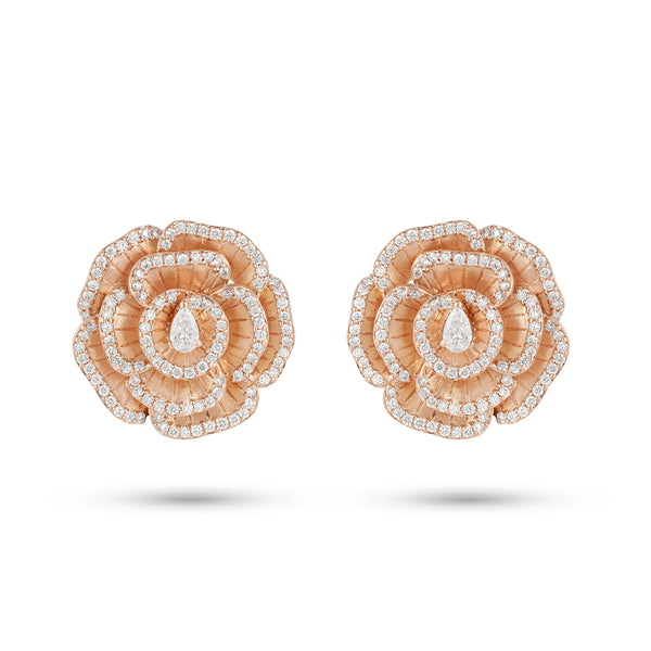 Ronza medium Winter Rose earrings in rose gold with natural diamonds, view 1