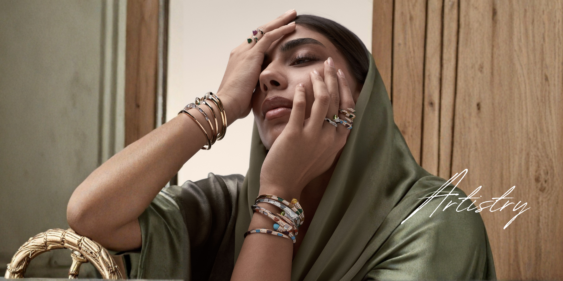 Artistry is a collection of masterpieces of diamonds and colored stones infused with Soitbelle's meticulous craftsmanship, imagination, and creativity. 