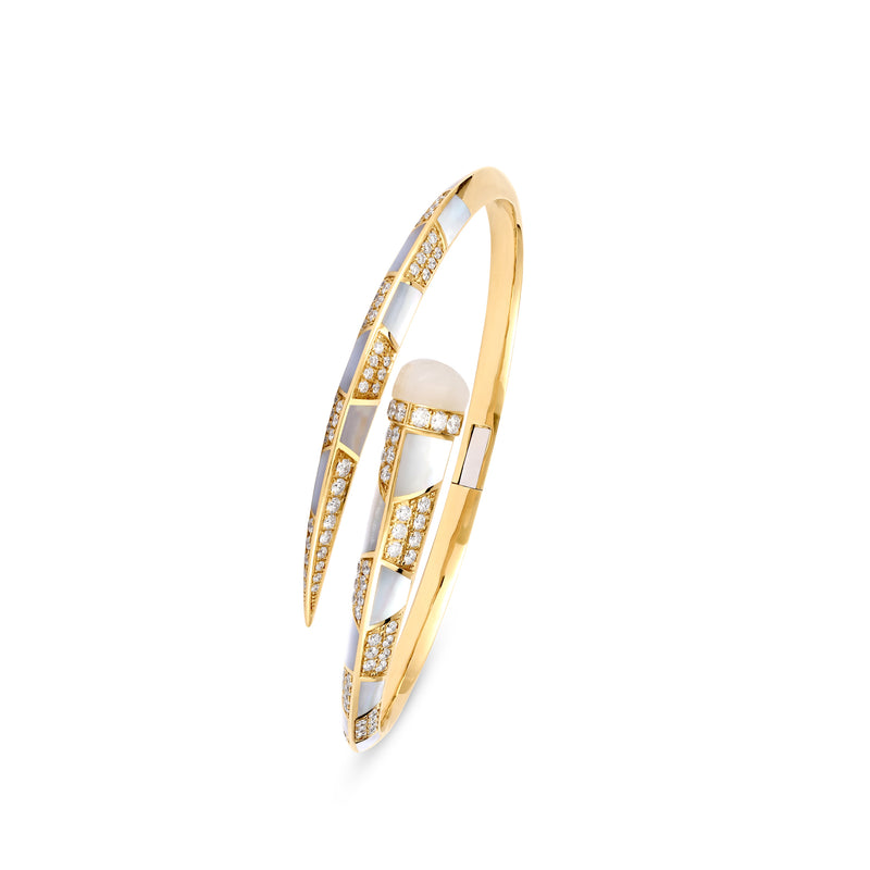 ARTISTRY Yellow Gold Diamond Bangle With Natural Mather Of Pearl