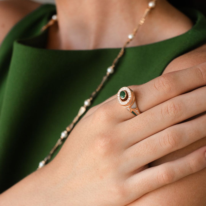 18K rose gold ring with natural emerald