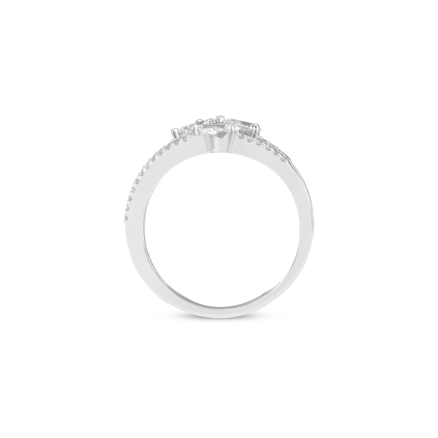 White Gold Pear Shape Diamond Ring