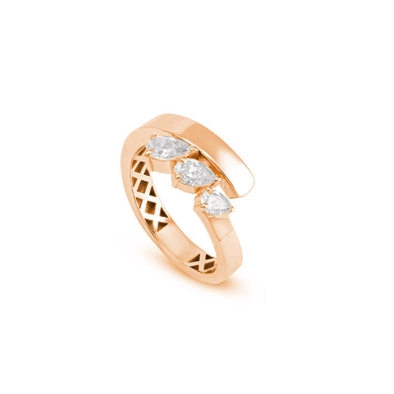 ETOILE Rose Gold Twisted Pear Shape Diamond Ring