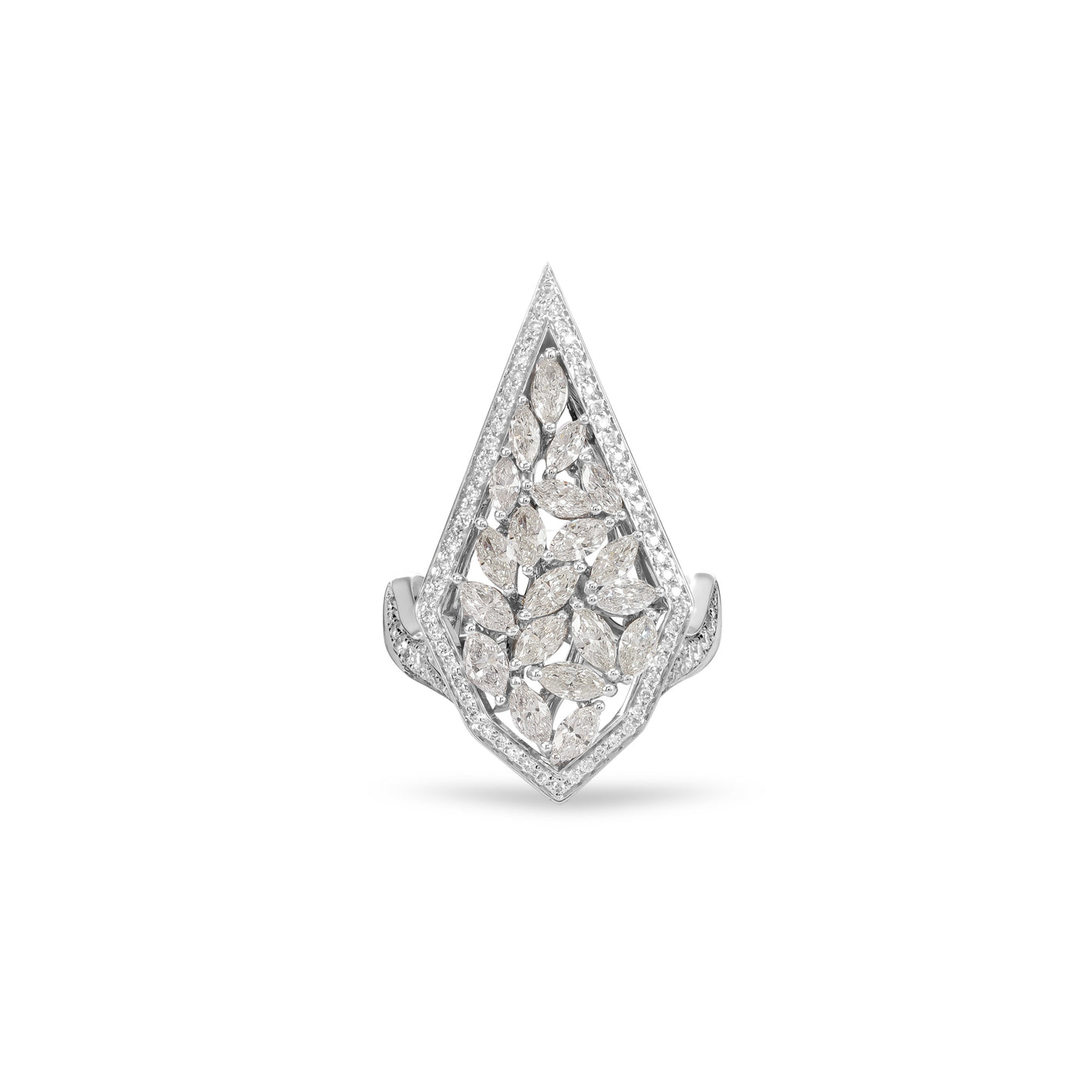 Soit Belle White Gold Pointed Diamond Ring: Elegance Redefined