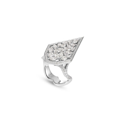 Soit Belle White Gold Pointed Diamond Ring: Elegance Redefined