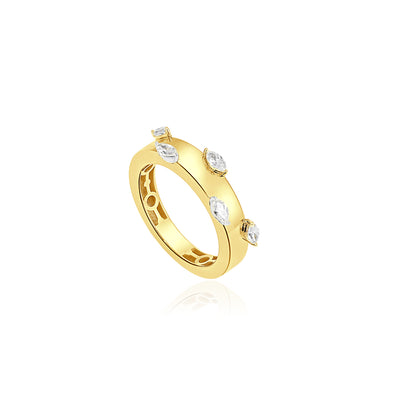 ETOILE Yellow Gold Scattered Diamond Ring ETOILE Yellow Gold Scattered Diamond Ring