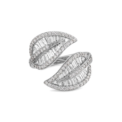  RONZA White Gold Diamond Leaf Ring