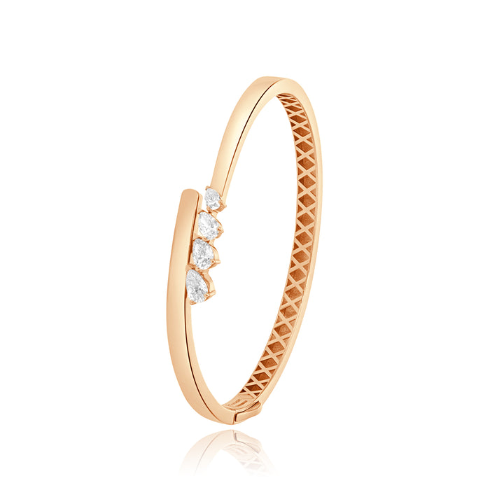 ETOILE Rose Gold Slanting Pear Diamond Bangle