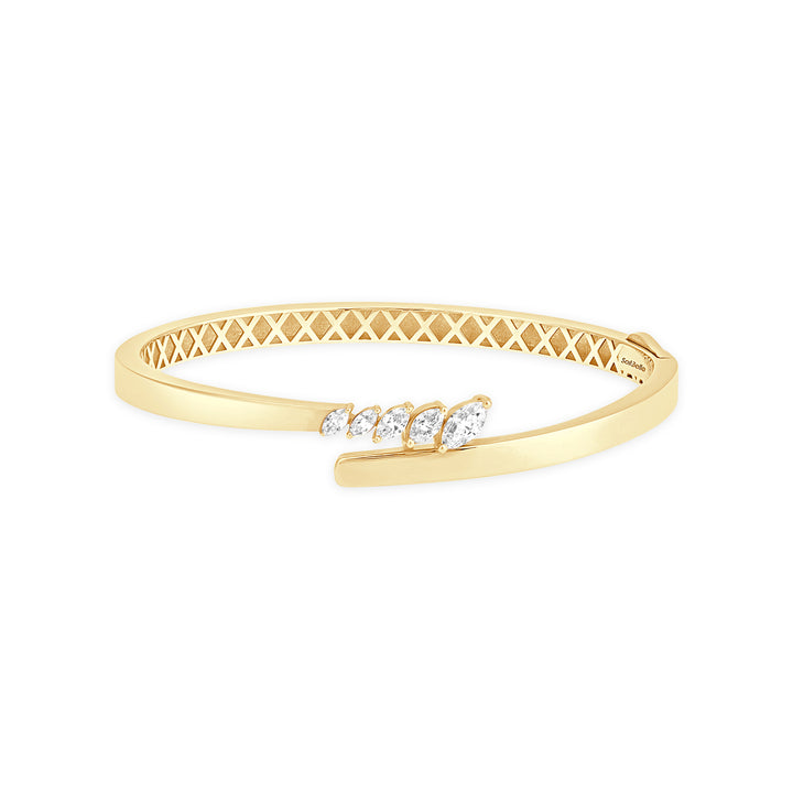 ETOILE YELLOW Gold Slanting Marquise Diamond Bangle