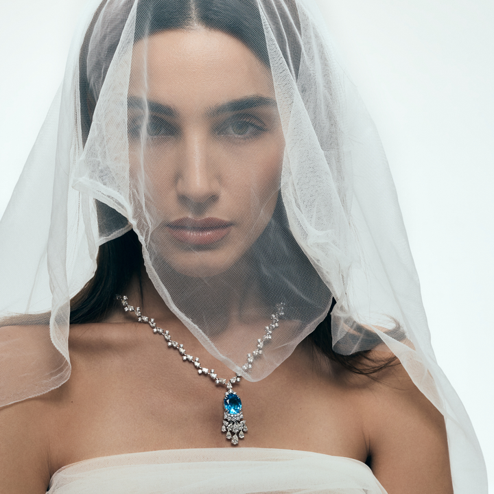 White Gold Diamond Set With Natural Topaz
