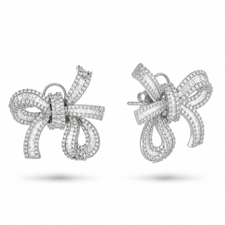 Dilara White Gold Bow Earrings With Natural Diamond | Soit Belle