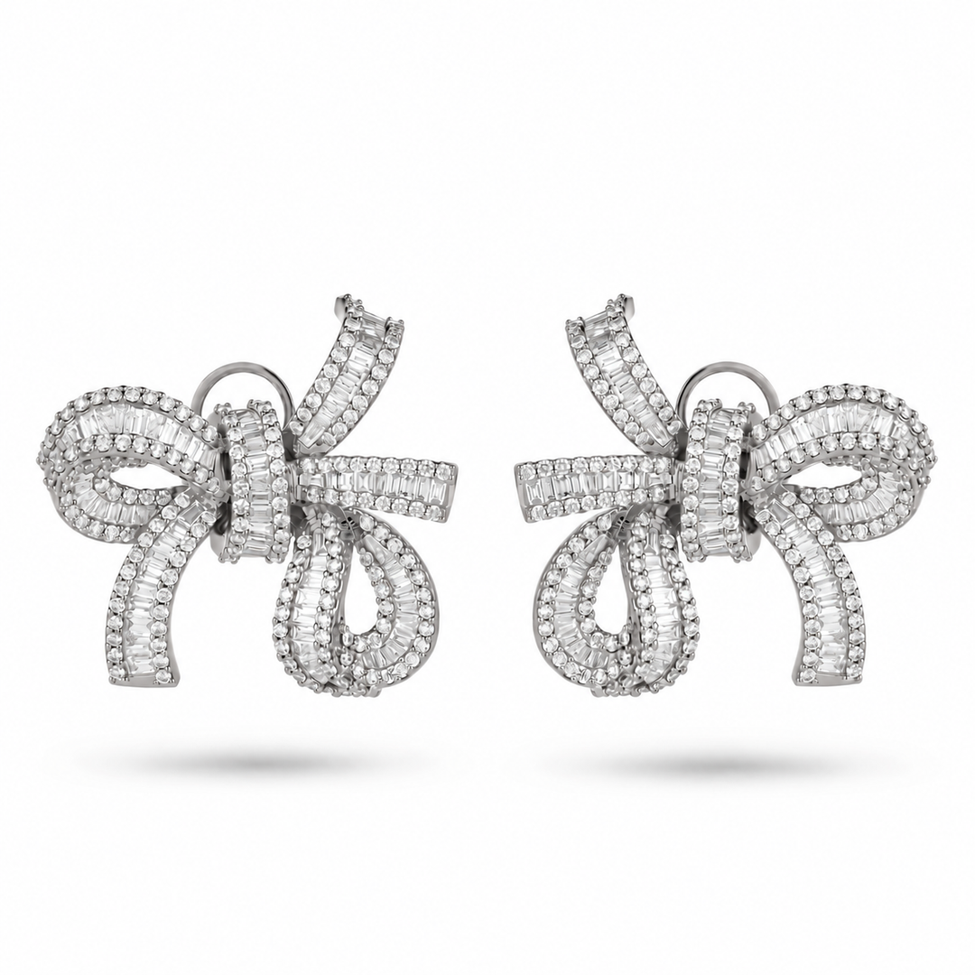 Dilara White Gold Bow Earrings With Natural Diamond | Soit Belle Fine Jewelry