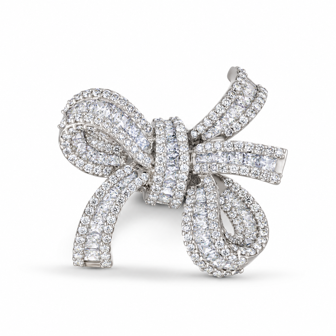 Dilara White Gold Bow Ring With Natural Diamond | Soit Belle Fine Jewelry