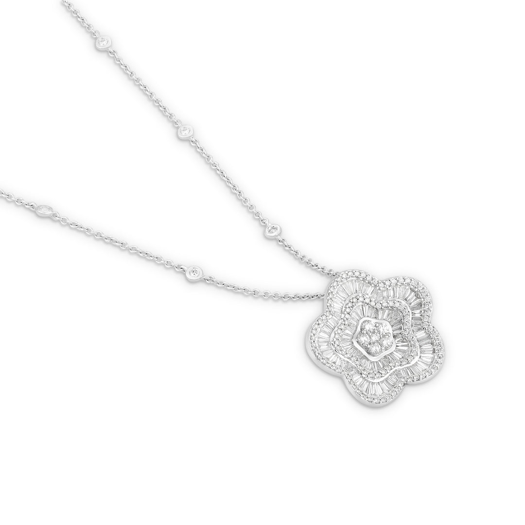 Ronza White Gold Flower Diamond Pendant