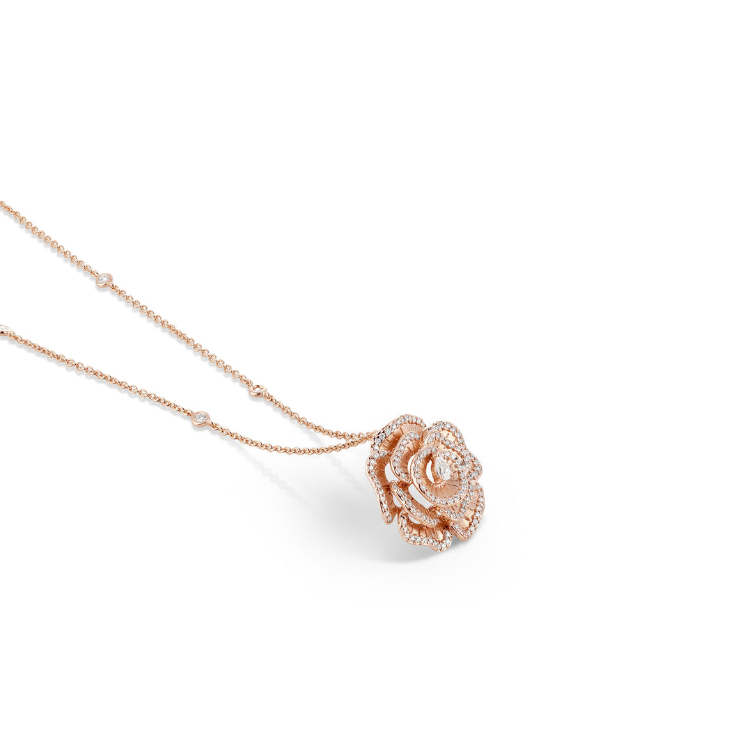 Ronza medium Winter Rose pendant in rose gold with natural diamonds, view 1
