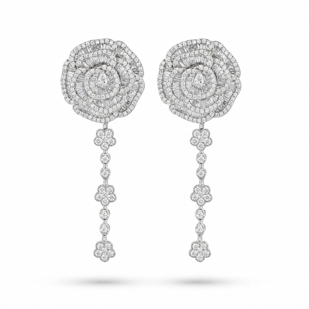 Ronza large Winter Rose earrings in white gold with natural diamonds, view 1