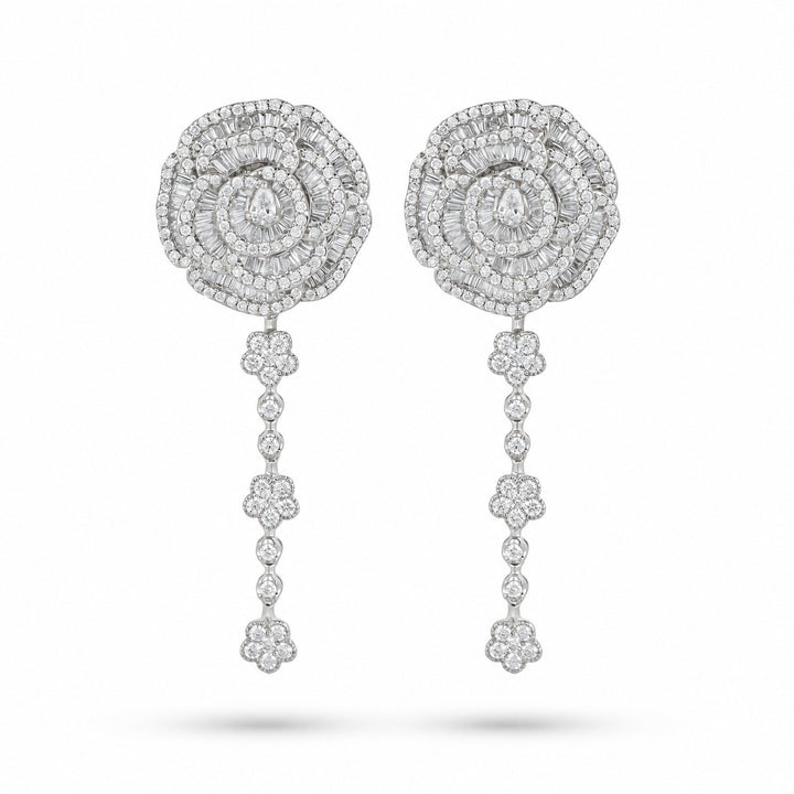 Ronza large Winter Rose earrings in white gold with natural diamonds, view 1