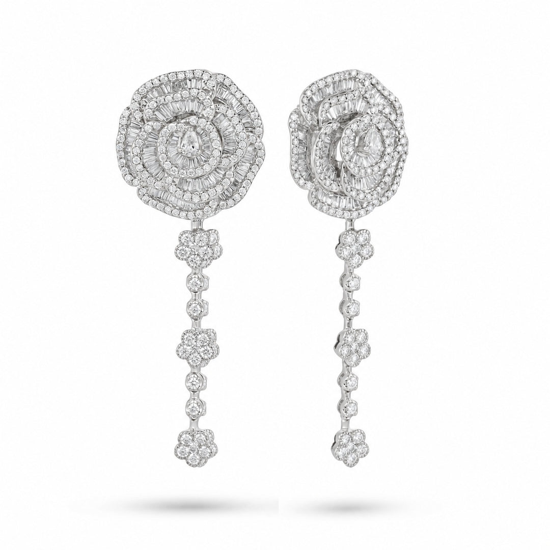 Ronza large Winter Rose earrings in white gold with natural diamonds, view 2