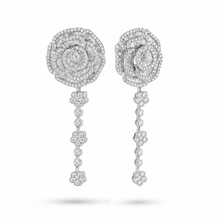 Ronza large Winter Rose earrings in white gold with natural diamonds, view 2