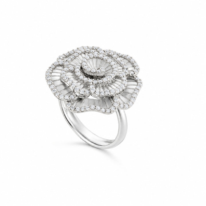 Ronza medium Winter Rose ring in white gold with natural diamonds, view 2