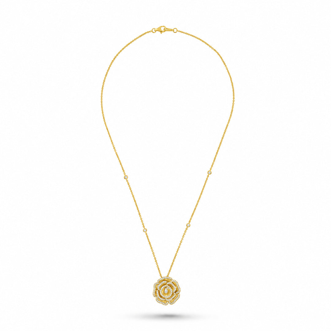 Ronza medium Winter Rose pendant in yellow gold with natural diamonds, view 1