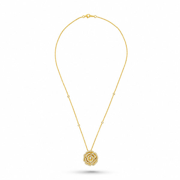 Ronza medium Winter Rose pendant in yellow gold with natural diamonds, view 1