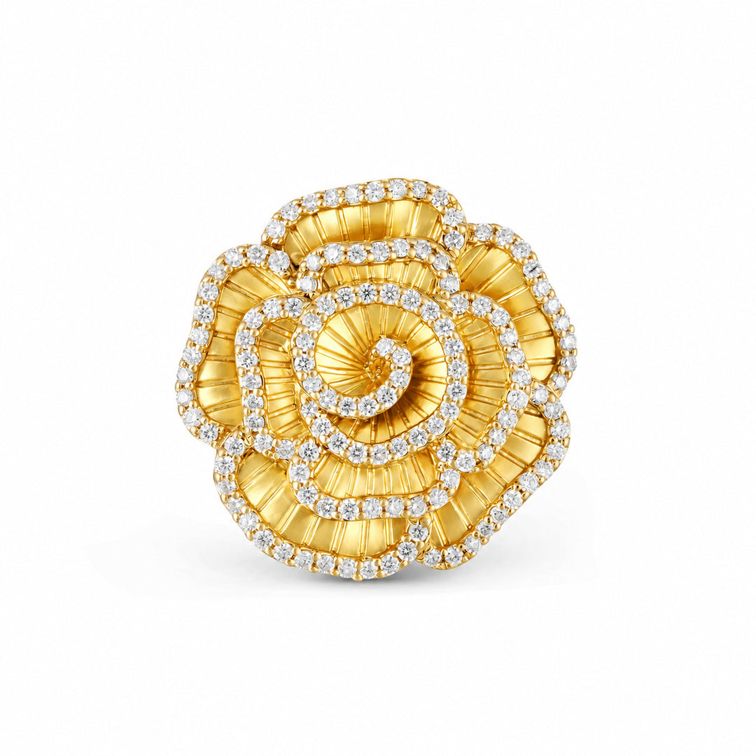Ronza medium Winter Rose ring in yellow gold with natural diamonds, view 1