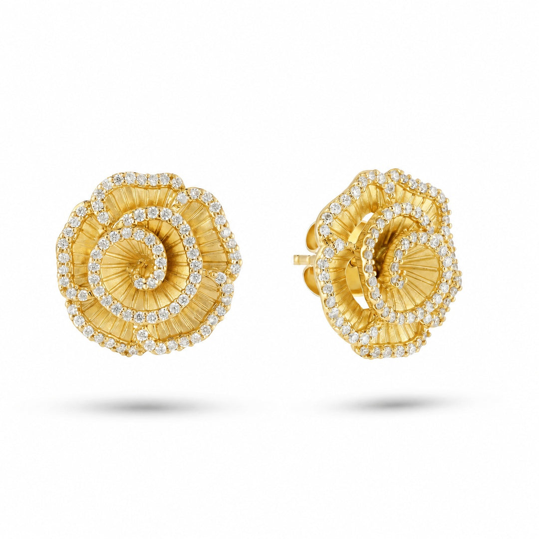 Ronza small Winter Rose earrings in yellow gold with natural diamonds, view 2