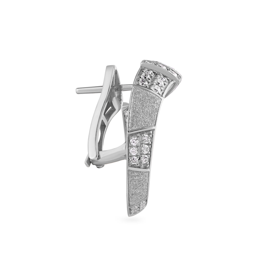 ARTISTRY White Gold Diamond Earrings