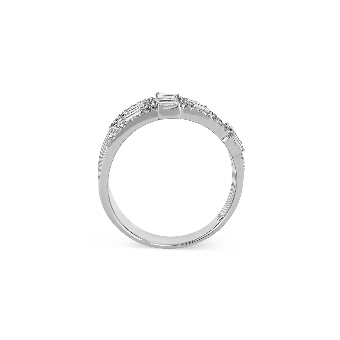 DILARA White Gold Claw Baguette Diamond Ring