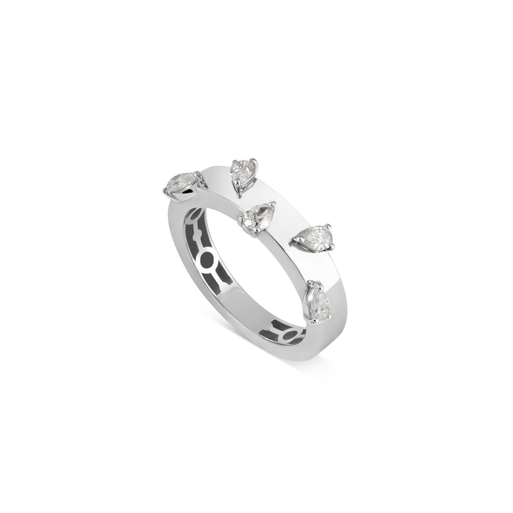 ETOILE White Gold Scattered Diamond Ring
