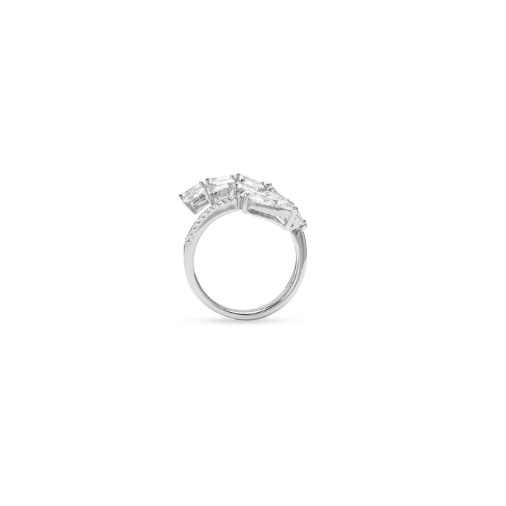ETOILE White Gold Open Claw Diamond Ring