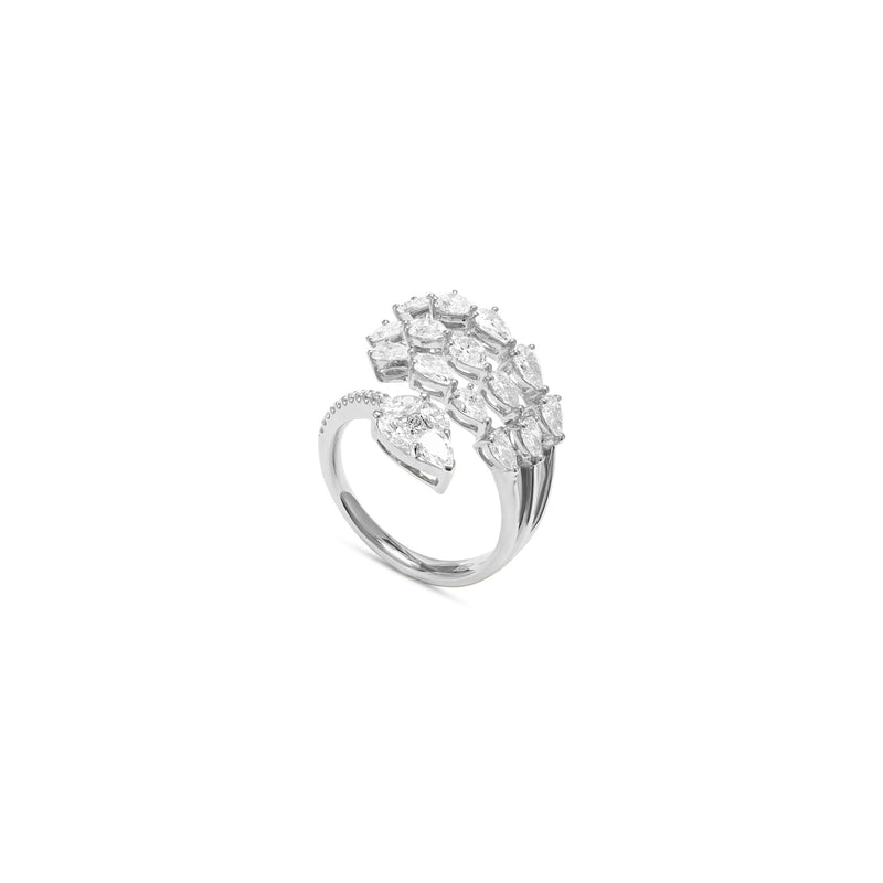 ETOILE White Gold Open Claw Diamond Ring