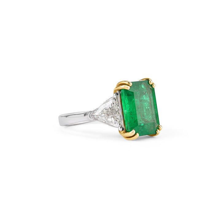 Soit Belle Green Emerald Diamond Ring