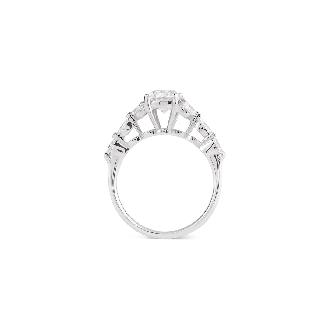 SB Classic Solitaire Ring Round cut Diamonds
