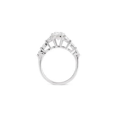 Classic Solitaire Ring Round cut Diamonds