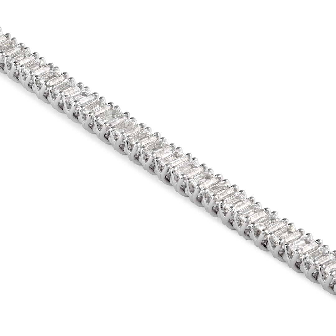 Tennis Bracelet Emerald Cut