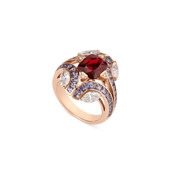 Soit Belle Rose gold diamond ring with vivid Natural spinel