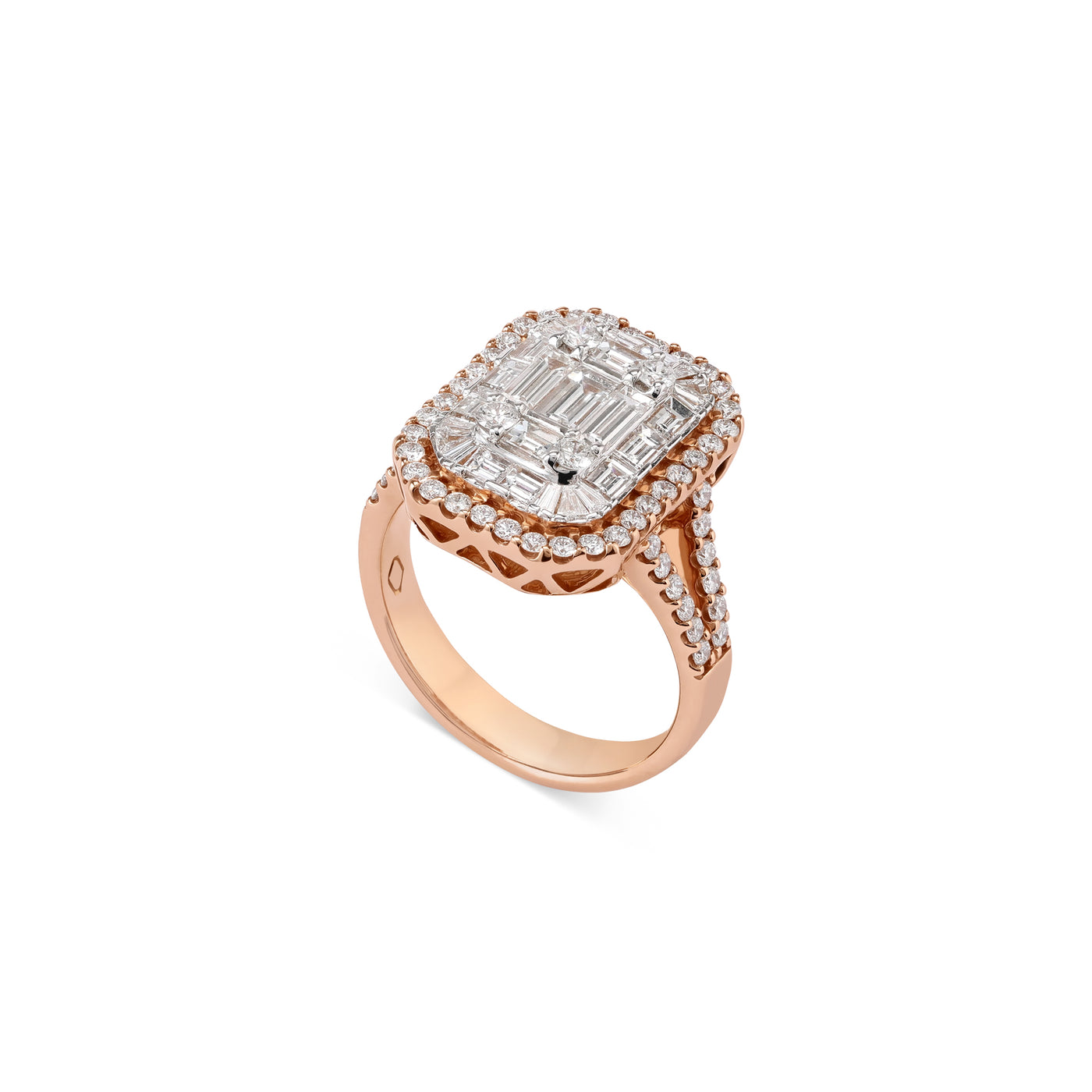 Cluster Halo Rose gold diamond ring