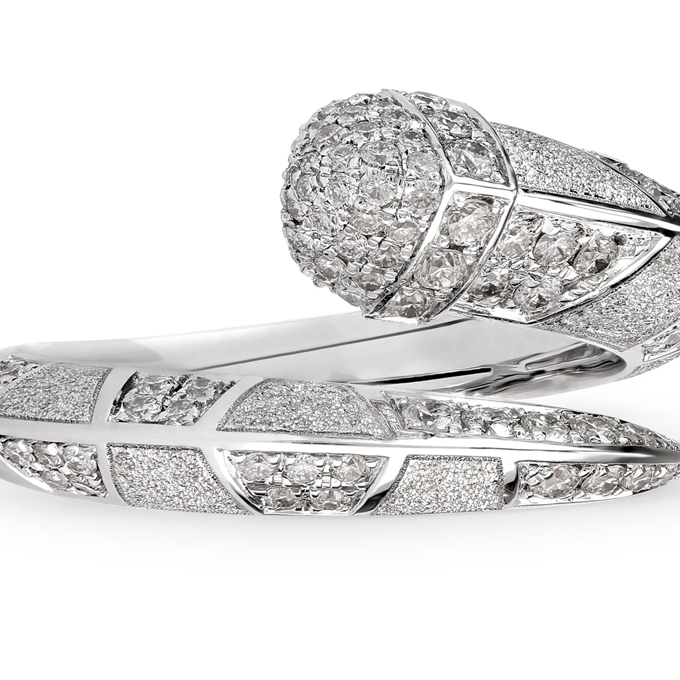 ARTISTRY White Gold Diamond Ring