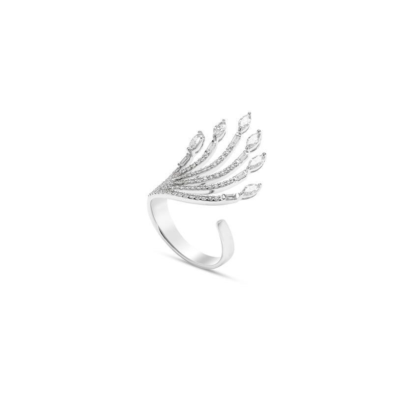 ETOILE white gold crown diamond ring