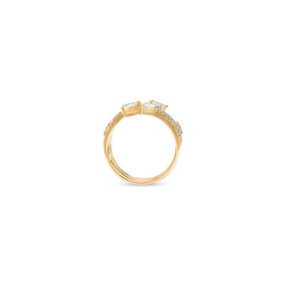 yellow gold claw diamond ring