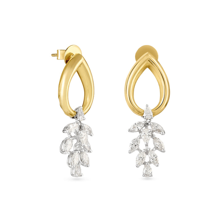ETOILE Yellow Gold Open Flower Diamond Earring