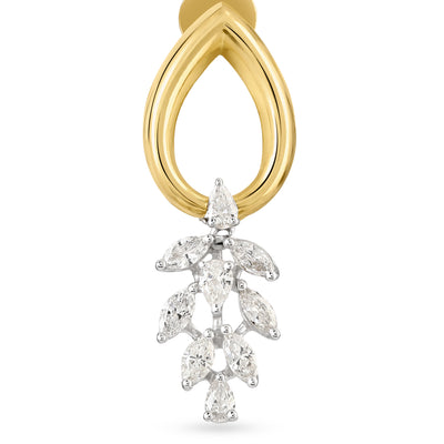 Soit Belle Yellow Gold Open Flower Diamond Earring: Delicate Beauty.