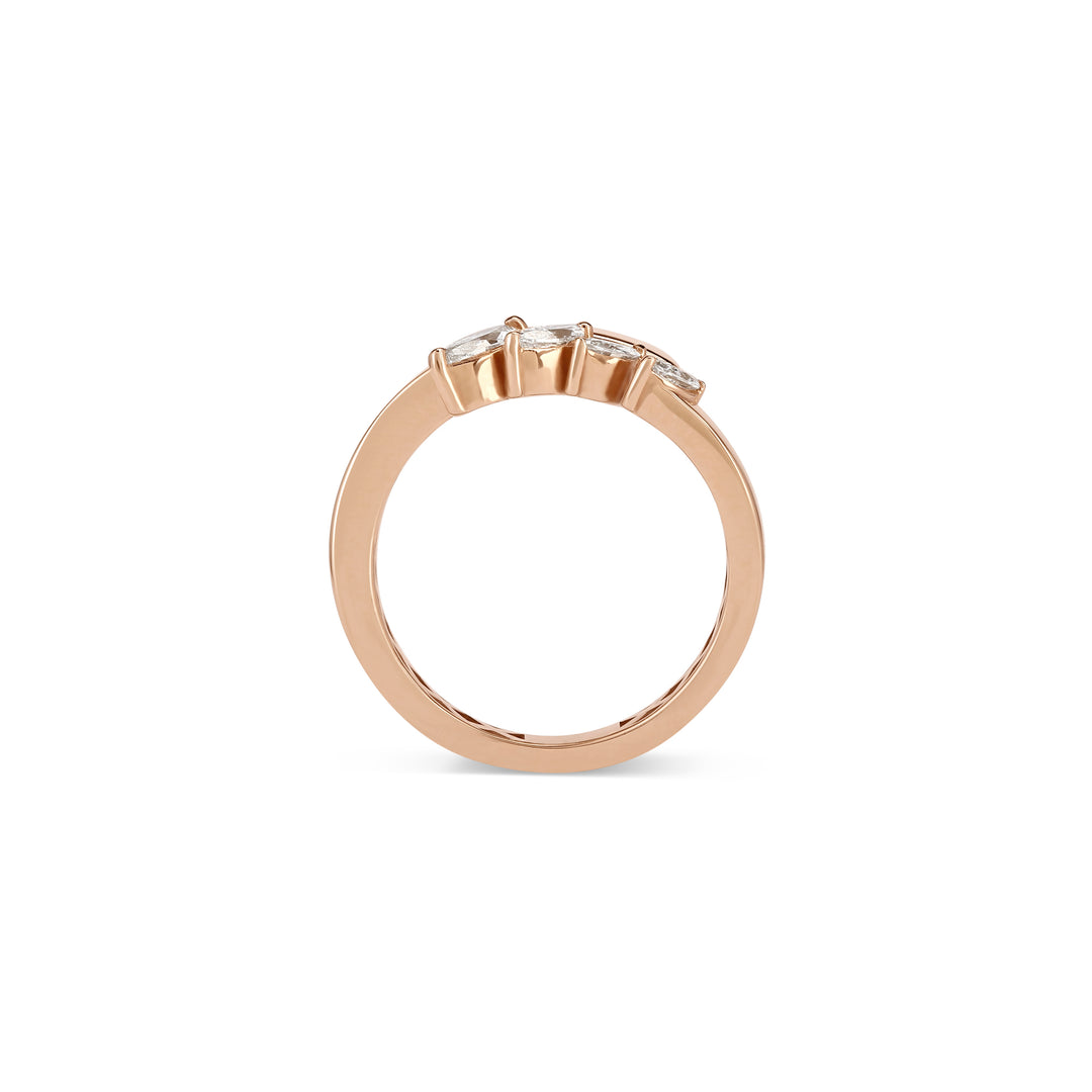 ETOILE Rose Gold Twisted Diamond Ring