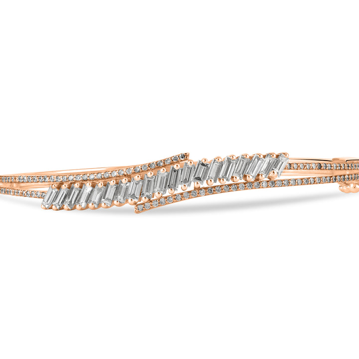 DILARA Rose Gold Curve Line Diamond Bangle