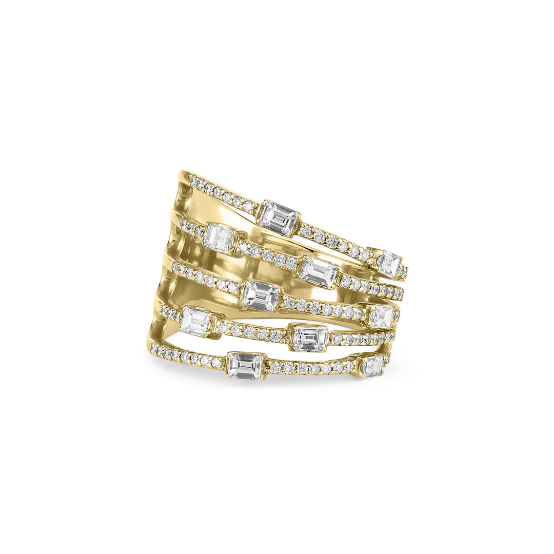 DILARA Yellow Gold Claw Baguette Diamond Ring