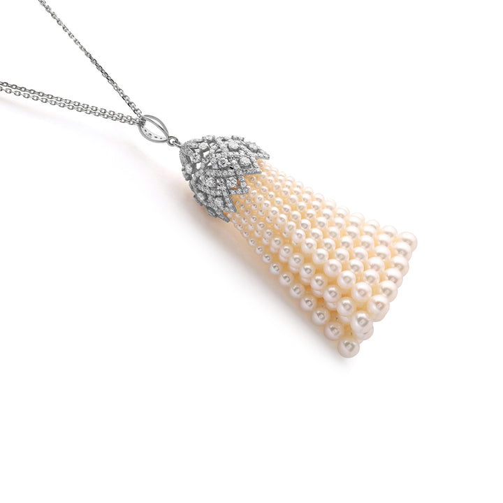 BAHR White Gold Diamond Pendant with Pearls